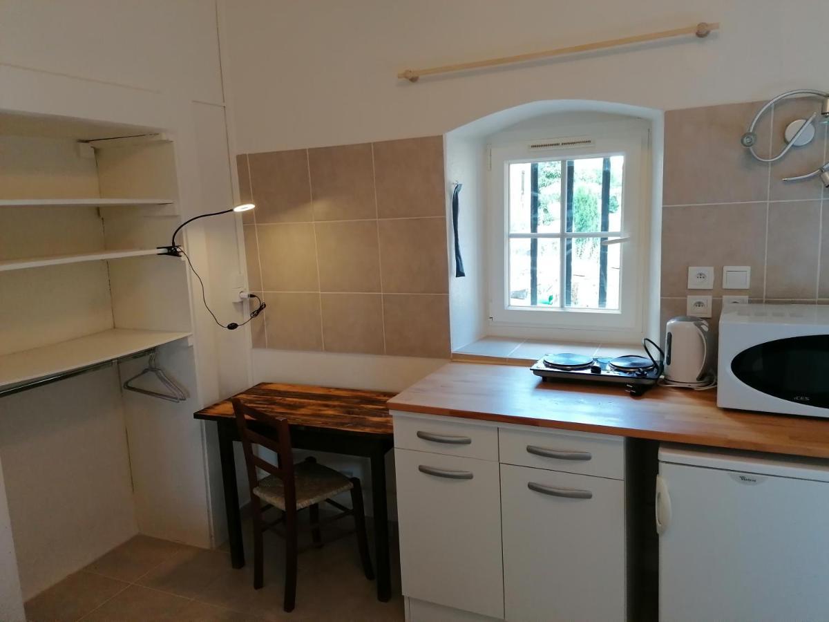Au Chateau Apartment Miserey-Salines ภายนอก รูปภาพ